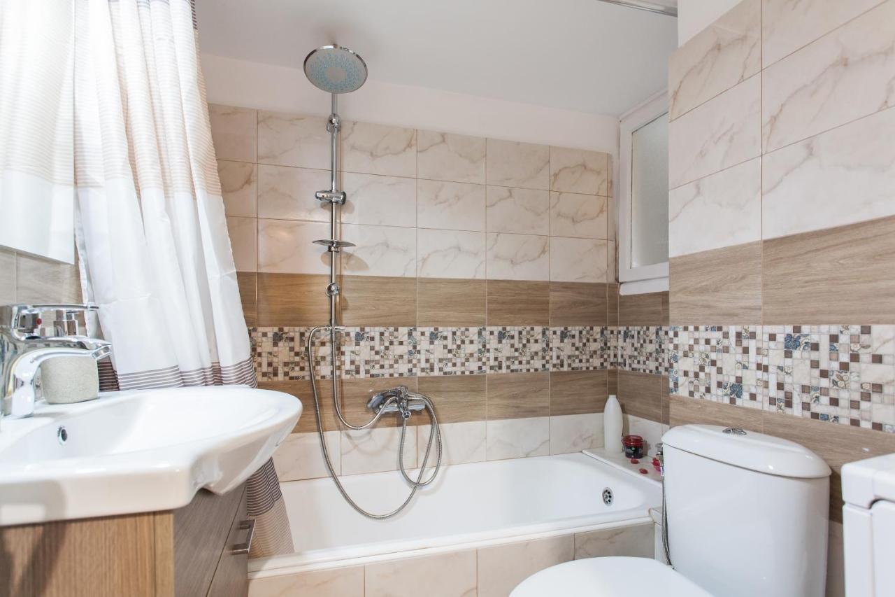 Safe Quiet Rooms In Apartment Close To Metro Station And Walk Acropolis Atina Dış mekan fotoğraf